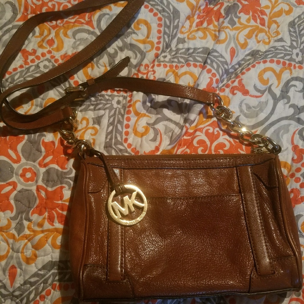 Michael kors purse